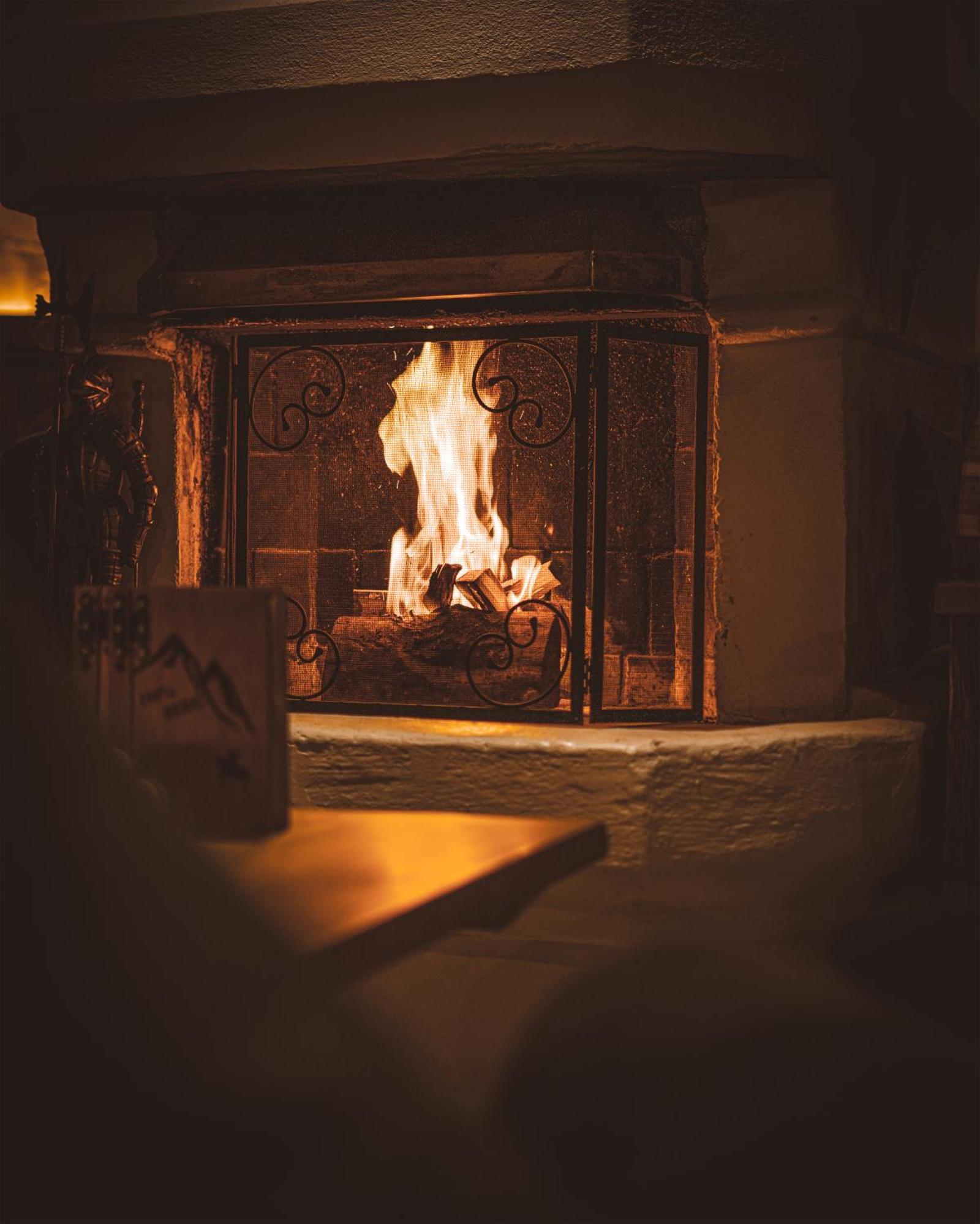 Hotel "Zum Ritter" ทันน์ไฮม์ ภายนอก รูปภาพ